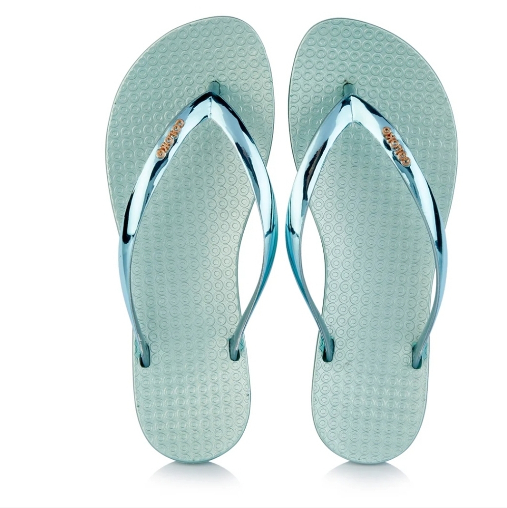 Coloko women's Dahlia with crome green straps flip flops size 10